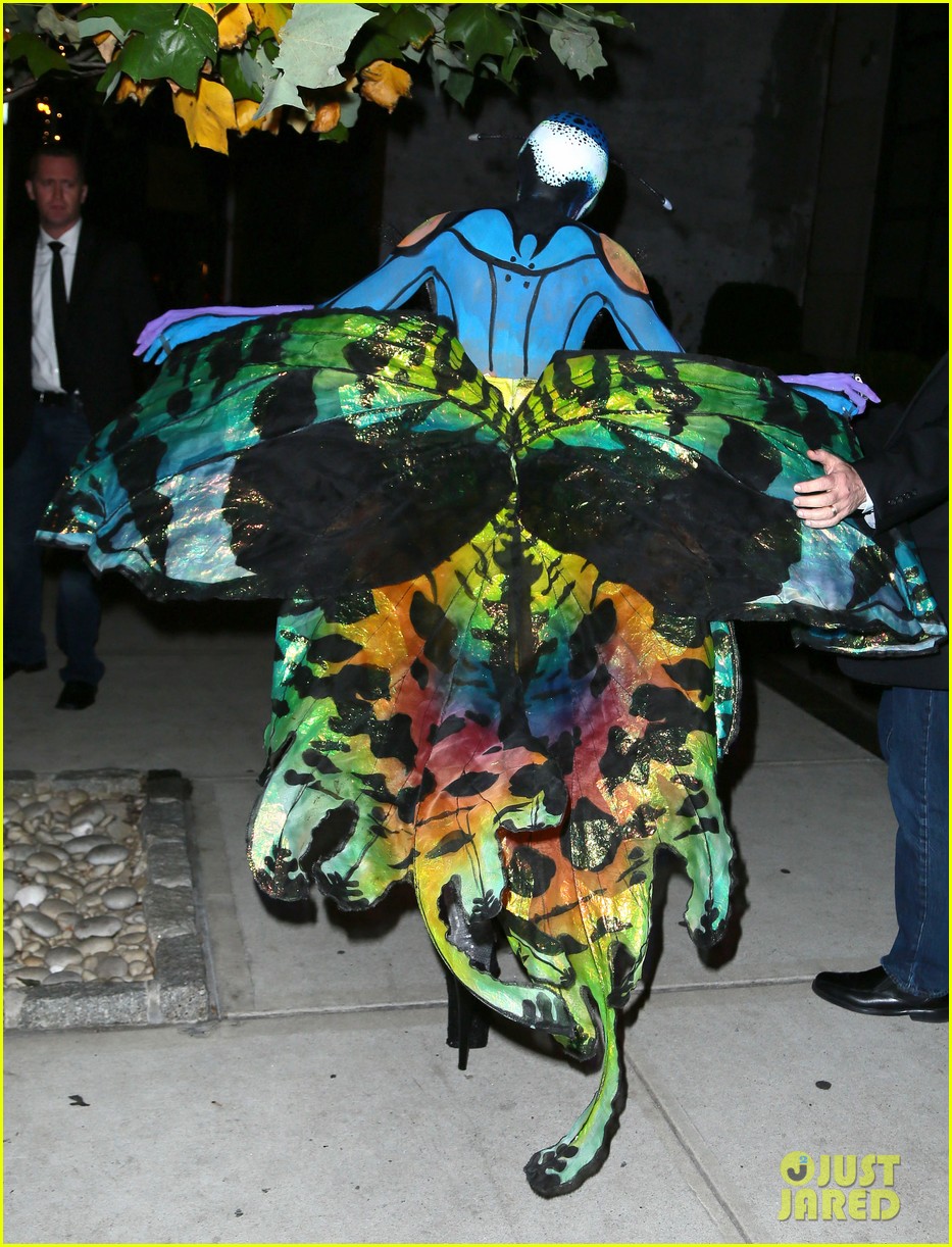 heidi klum butterfly halloween costume 16